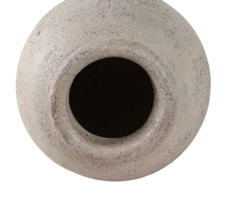 The Textured Stone Vase4